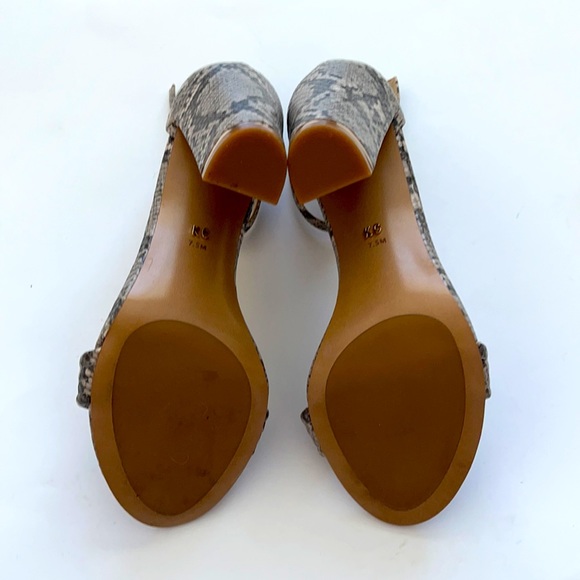 Kenneth Cole Python Ankle Strap Sandal Block Heel - Picture 8 of 9